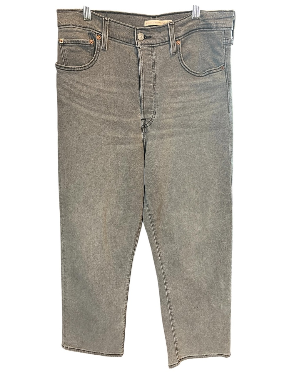 Levi’s Gray Wash Ribcage Straight Ankle Jeans